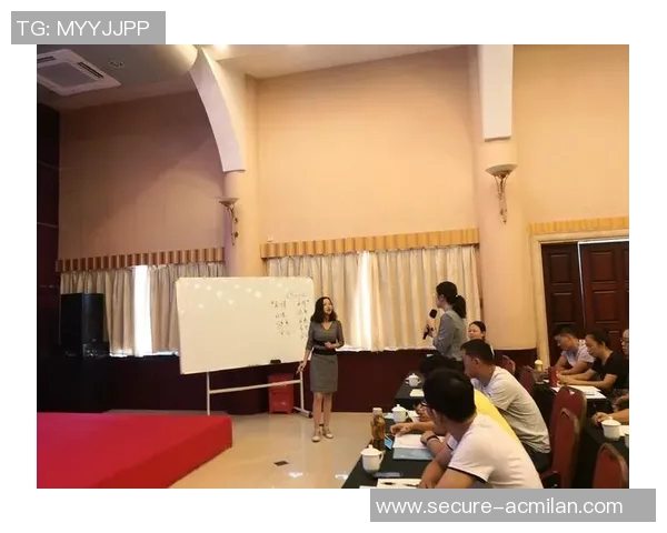 足球明星苏雅个人简历及高清图片展示全方位了解她的职业生涯与成就